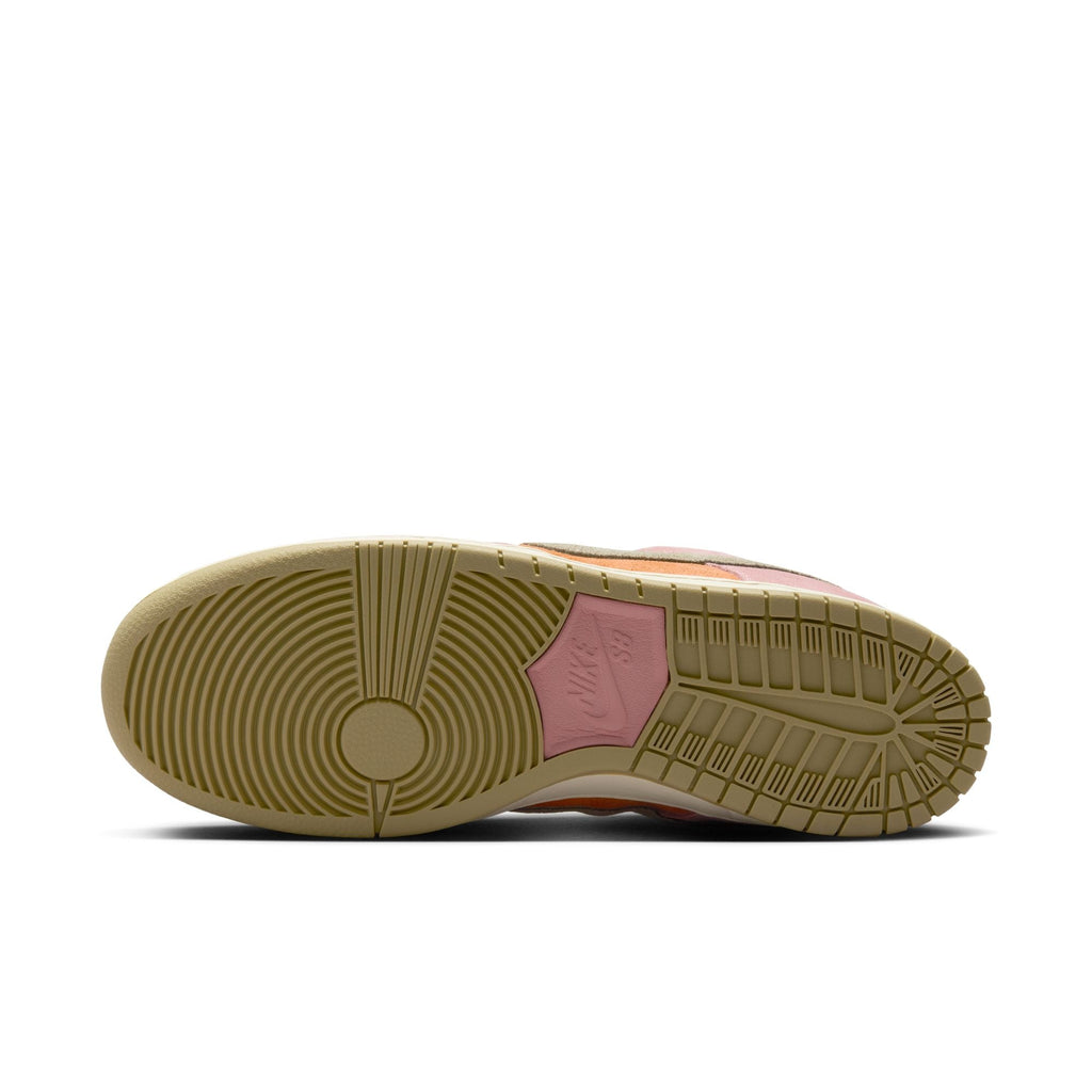 Dunk Low Pro